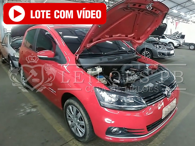 LOTE 009 - Volkswagen Fox 1.6 Total Flex 2014