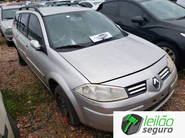 LOTE 004  RENAULT/MEGANE GRAND TOUR DYNAMIQUE 1.6 16V HI-FLEX 2012