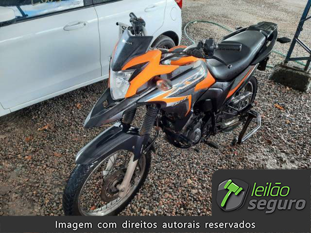 LOTE 006 - HONDA XRE 190 FLEXONE 2019