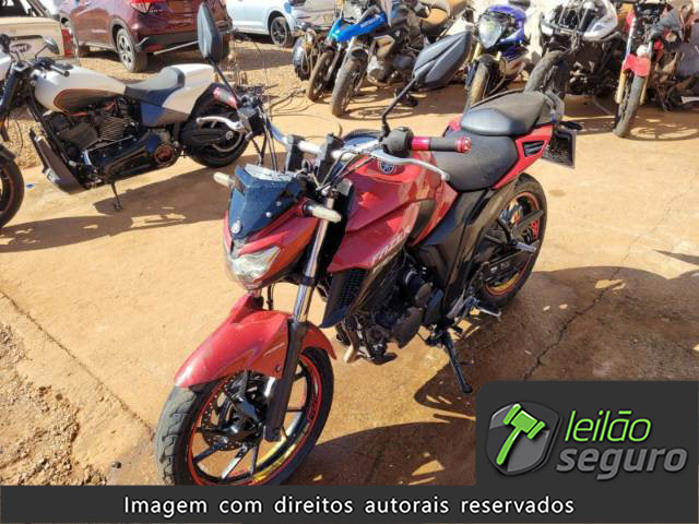 LOTE 010 - YAMAHA FZ25 FAZER 250 ABS BLUEFLEX 2018